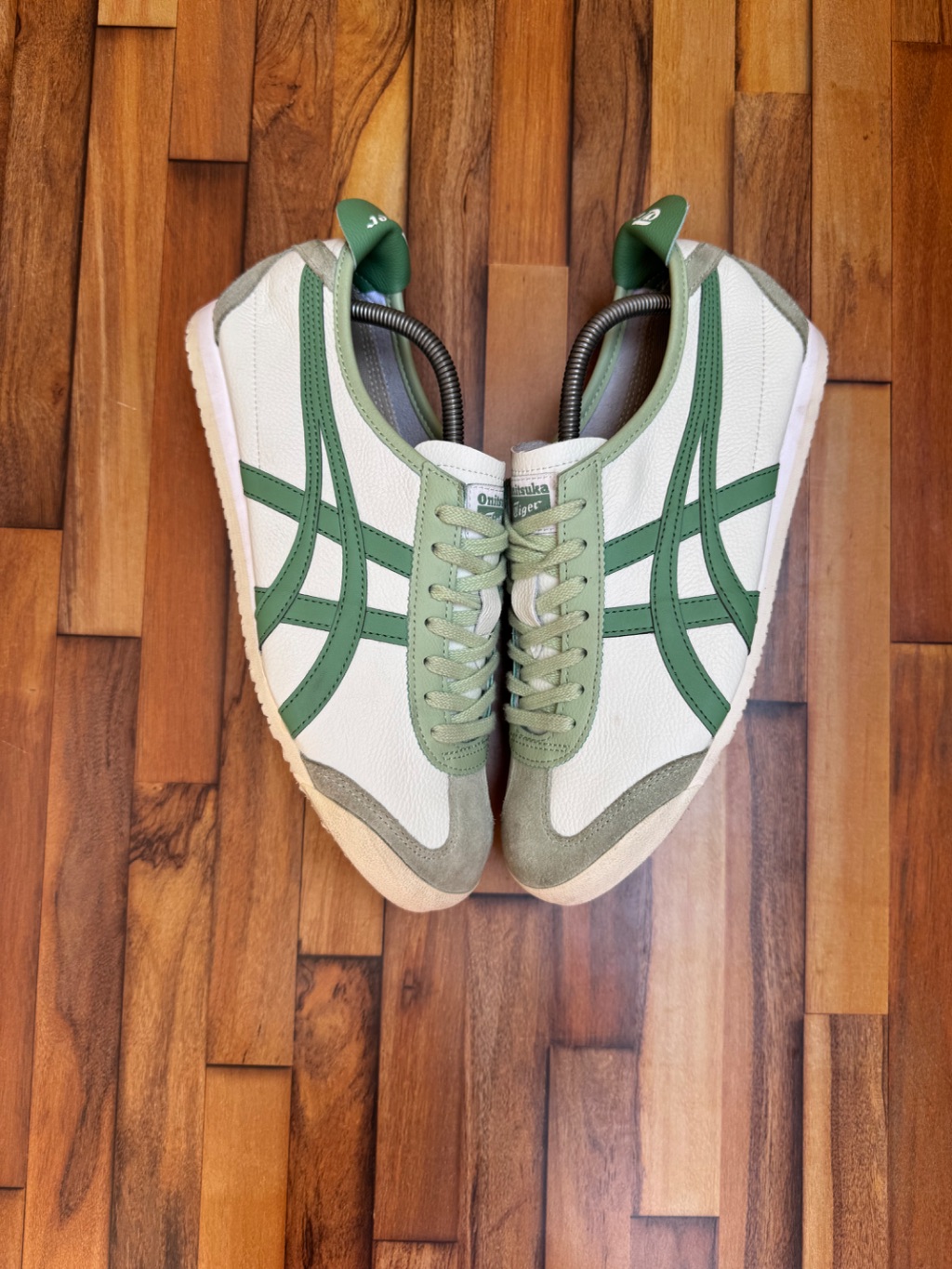 ONITSUKA TIGER 