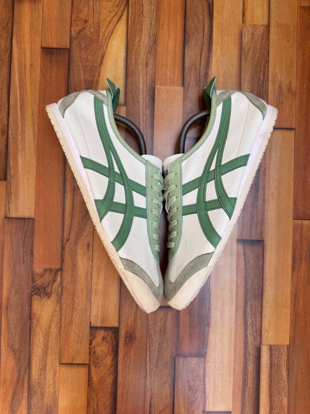 ONITSUKA TIGER 