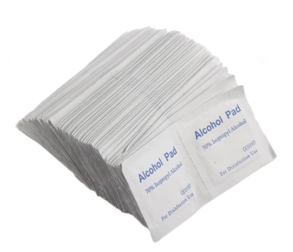 100pcs Alcohol wipes or Swabs