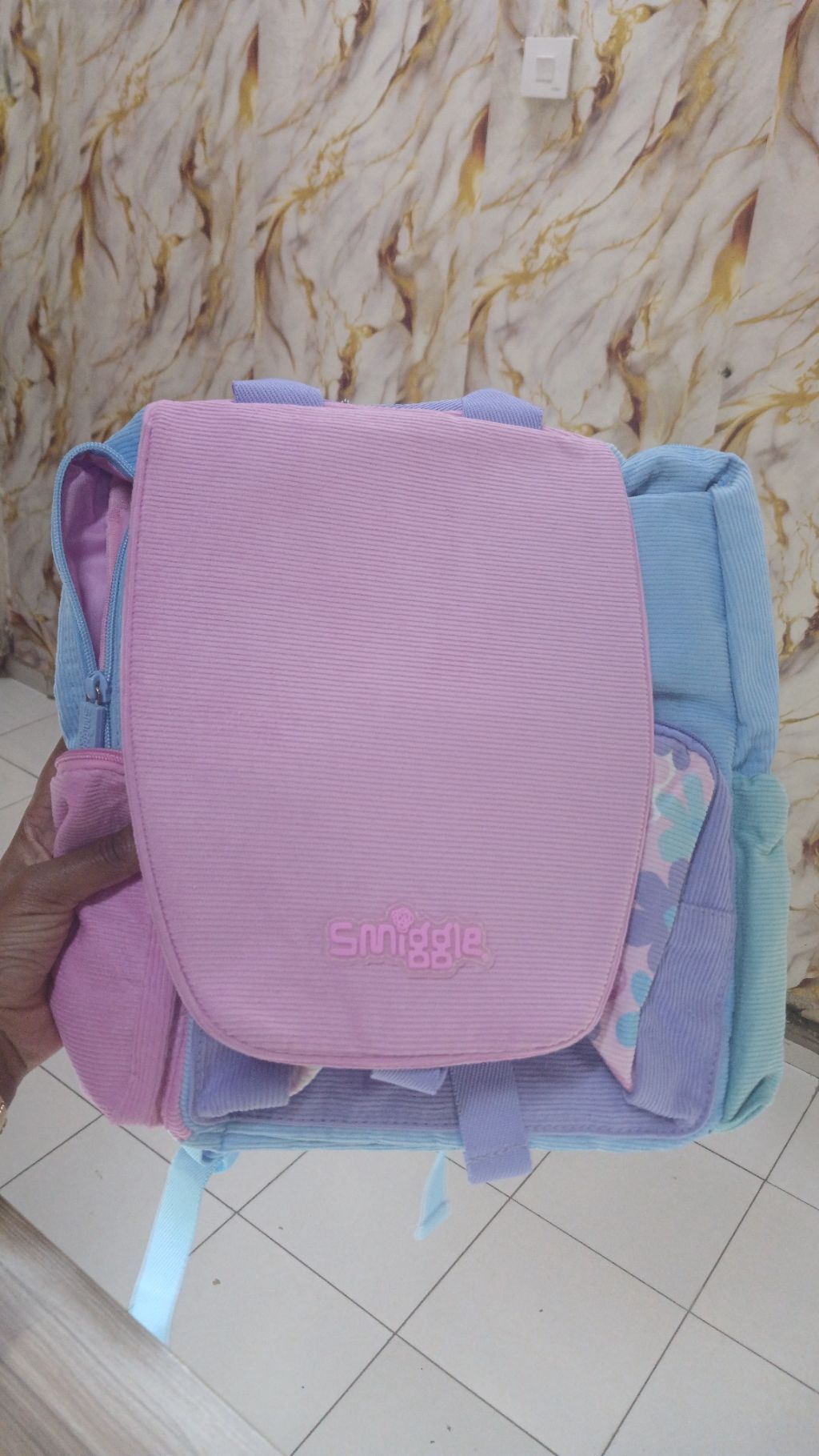 Smuiggle Pink Bag